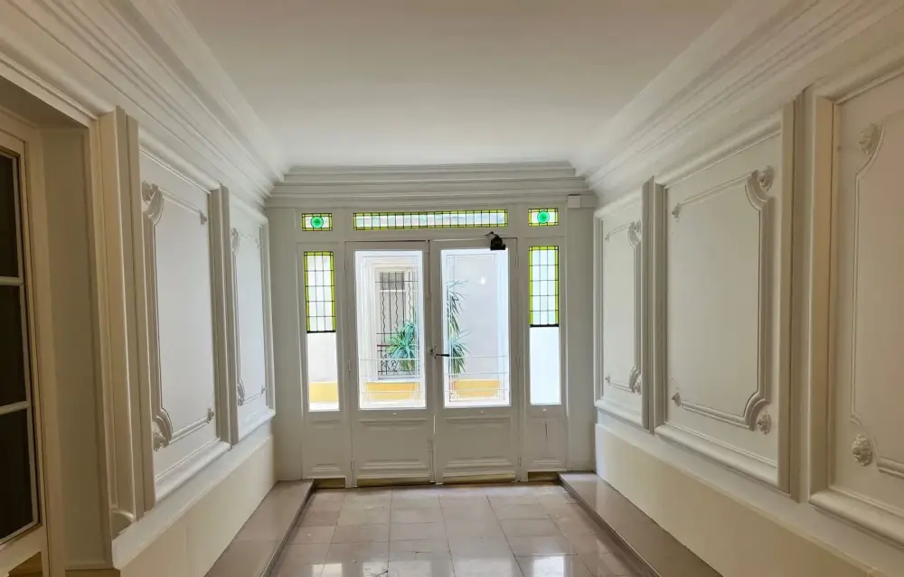 relooking-hall-immeuble-contemporain
