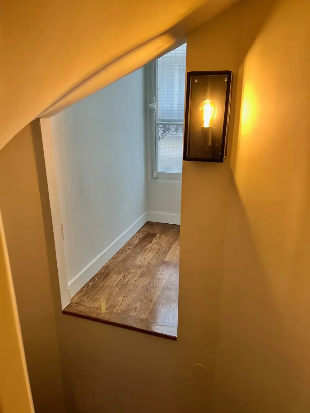 decoration-hall-immeuble-style-haut-de-gamme