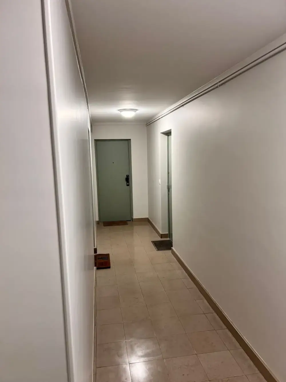 peinture-moderne-hall-immeuble